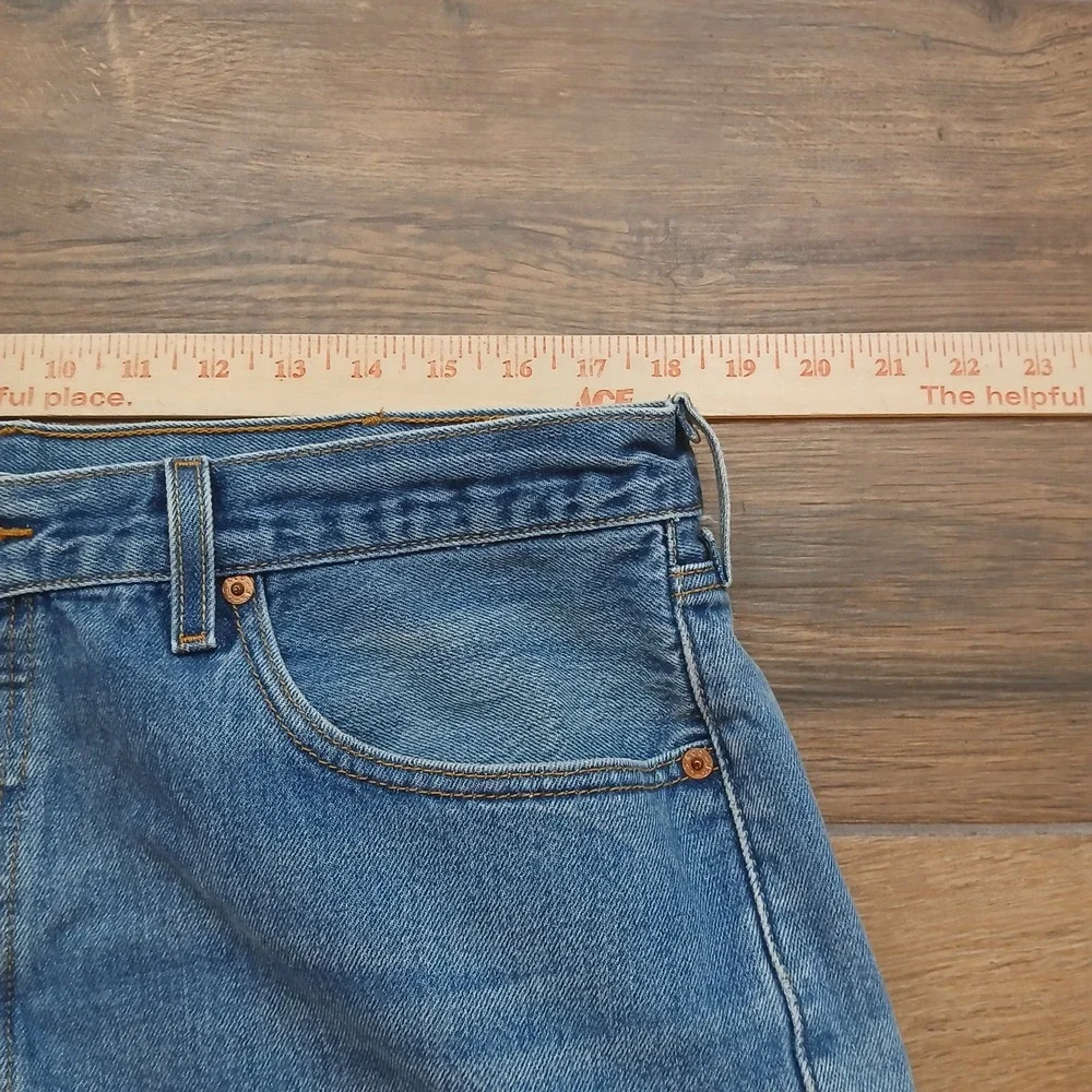 Vintage Levi's 501 Jeans Men 40x34 (FITS 36x30) Blue Button Fly Straight Leg Y2K